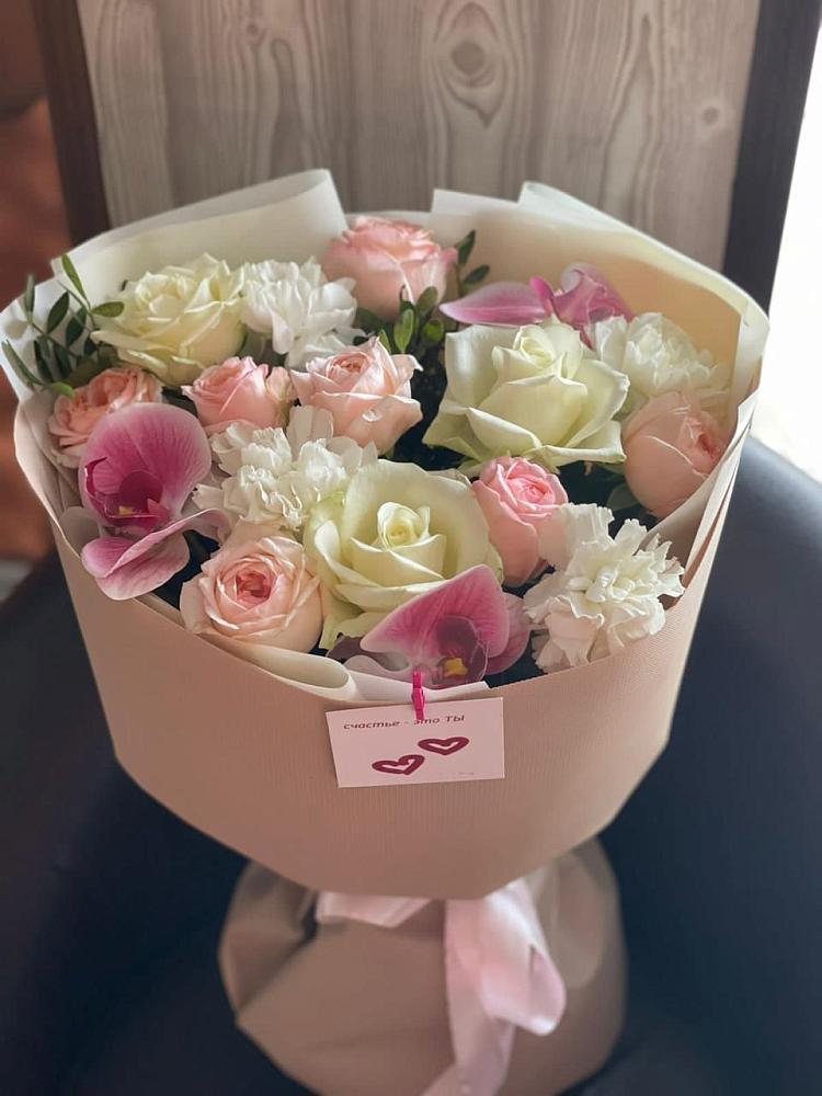 Букет цветов из: Орхидеи, Розы и Гвоздики в Запрудне