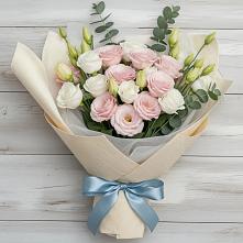 Букет цветов из:  Лизиантусы #REPLACE_PRED# Запрудне