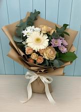 Букет цветов из:  Герберы и Хризантемы в Запрудне