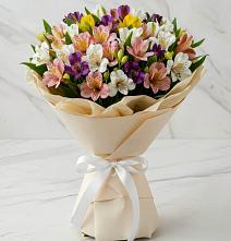 Букет цветов из:  Альстромерии в Запрудне