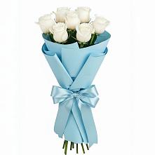 Букет 7 белых роз Проуд в Запрудне